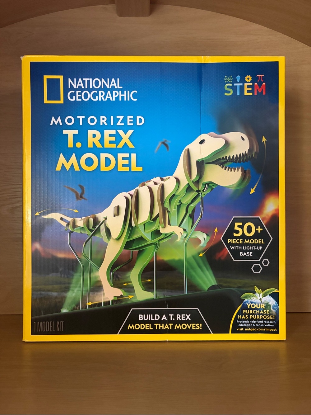 ✨$25✨NEW National Geographic Motorized T. Rex 3D Wood Puzzle with Light-up Base